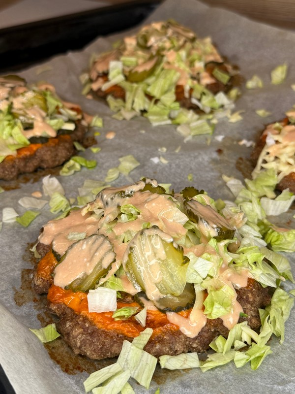 Jerkovics Bogi - Big-Mac Pizza recept